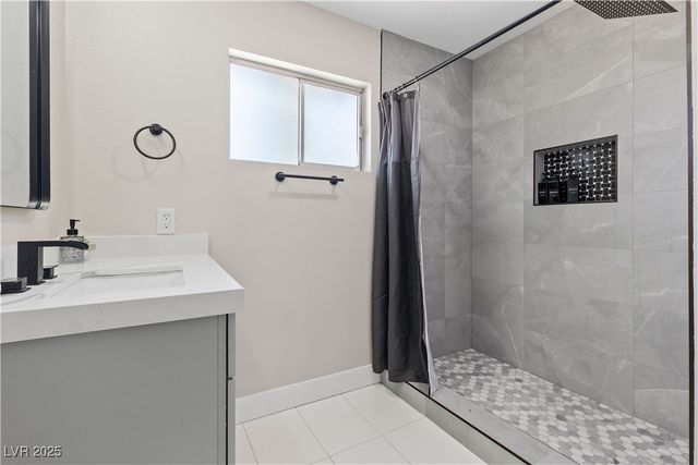 2420 Laurie Drive, Las Vegas, NV 89102