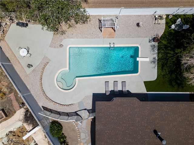 2420 Laurie Drive, Las Vegas, NV 89102