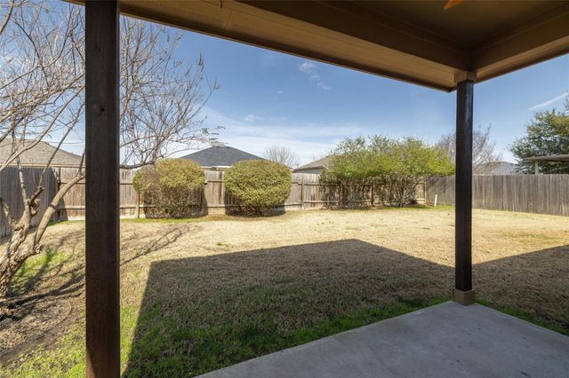 2006 Canvas Back DR, Taylor, TX 76574