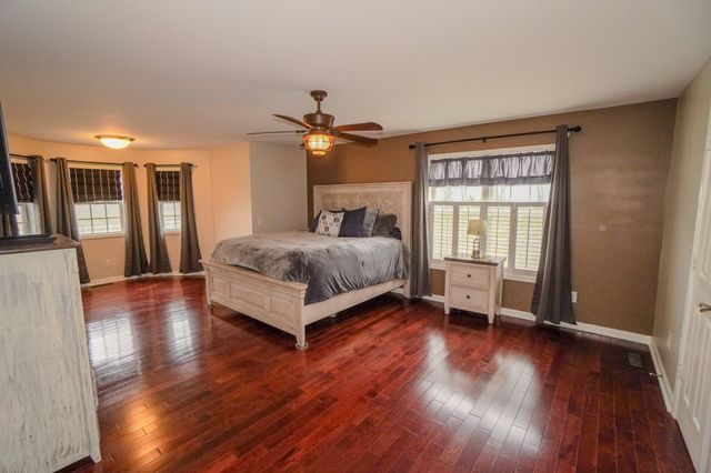 776 Rock Springs Rd, Castalian Springs, TN 37031