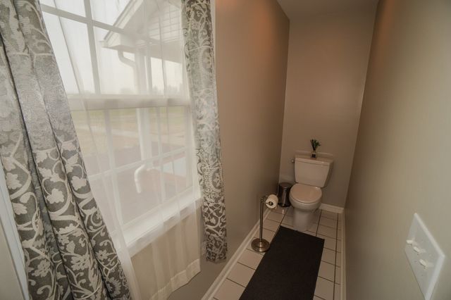 776 Rock Springs Rd, Castalian Springs, TN 37031