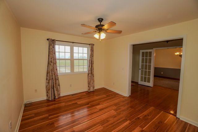 776 Rock Springs Rd, Castalian Springs, TN 37031