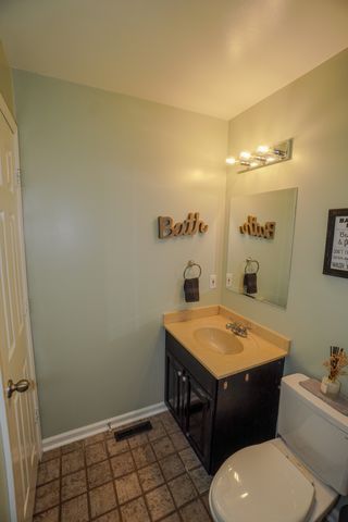 776 Rock Springs Rd, Castalian Springs, TN 37031