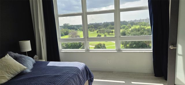 2671 S Course Drive 806, Pompano Beach, FL 33069