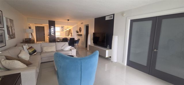 2671 S Course Drive 806, Pompano Beach, FL 33069