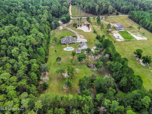 23480 Arcadia Farm Road, Pass Christian, MS 39571