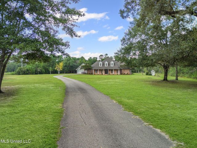 23480 Arcadia Farm Road, Pass Christian, MS 39571