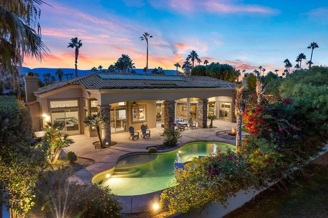 352 Crest Lake Drive, Palm Desert, CA 92211