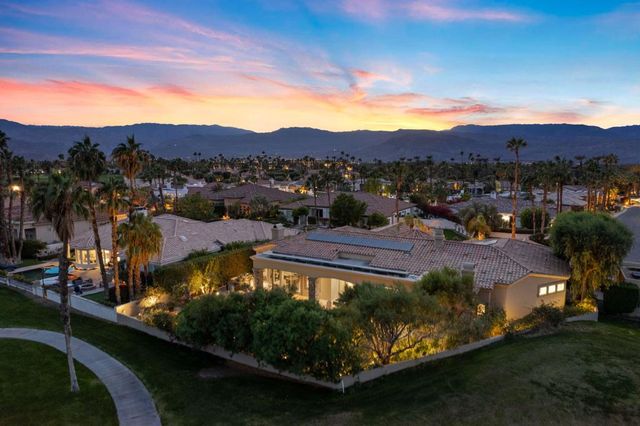 352 Crest Lake Drive, Palm Desert, CA 92211