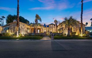 352 Crest Lake Drive, Palm Desert, CA 92211