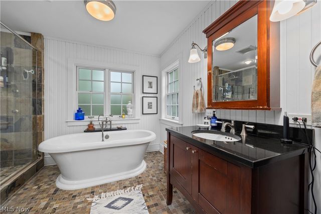 25547 Lake Road, Bay Village, OH 44140