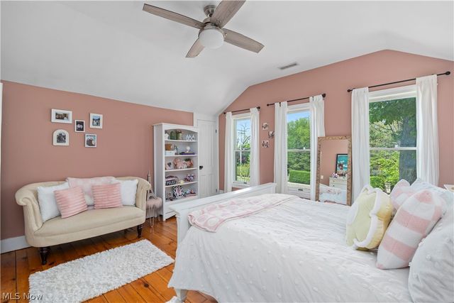 25547 Lake Road, Bay Village, OH 44140