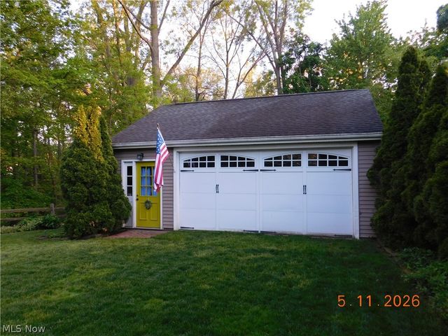 25547 Lake Road, Bay Village, OH 44140