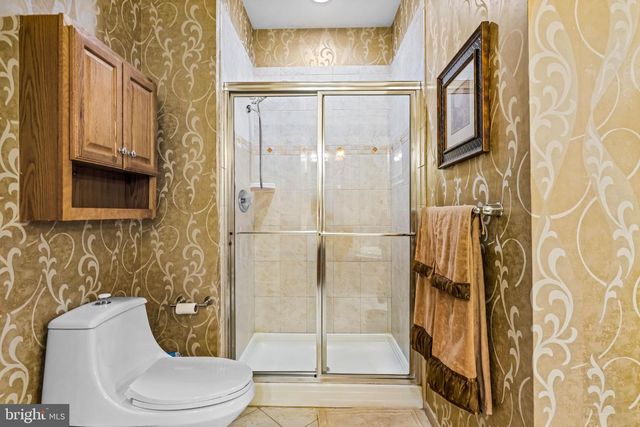 64 VILLA DR, Warminster, PA 18974