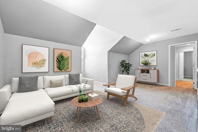 64 VILLA DR, Warminster, PA 18974