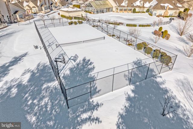 64 VILLA DR, Warminster, PA 18974