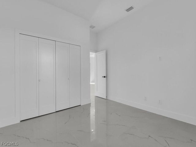 1839 Lockhaven CT, Lehigh Acres, FL 33972