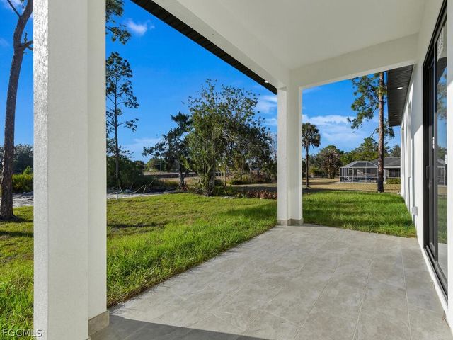 1839 Lockhaven CT, Lehigh Acres, FL 33972