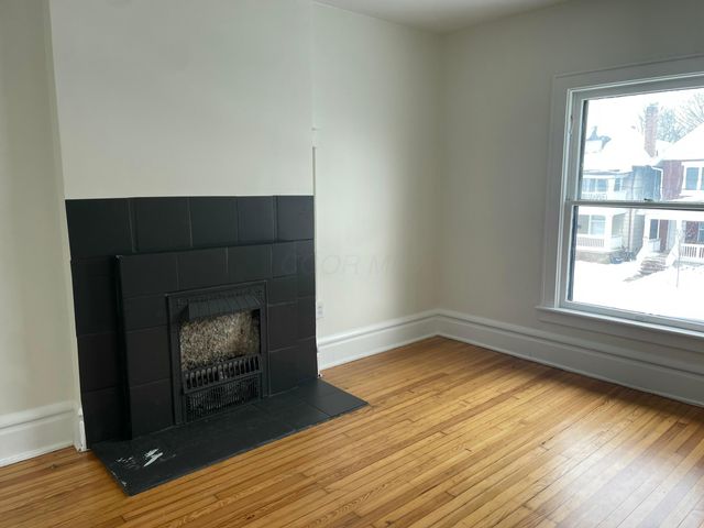 895 Studer Avenue, Columbus, OH 43206