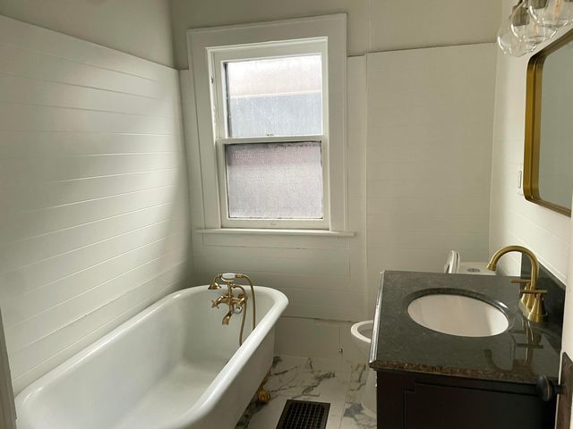 895 Studer Avenue, Columbus, OH 43206