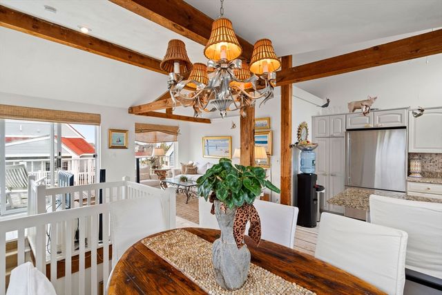 10 61st St 10, Newburyport, MA 01950