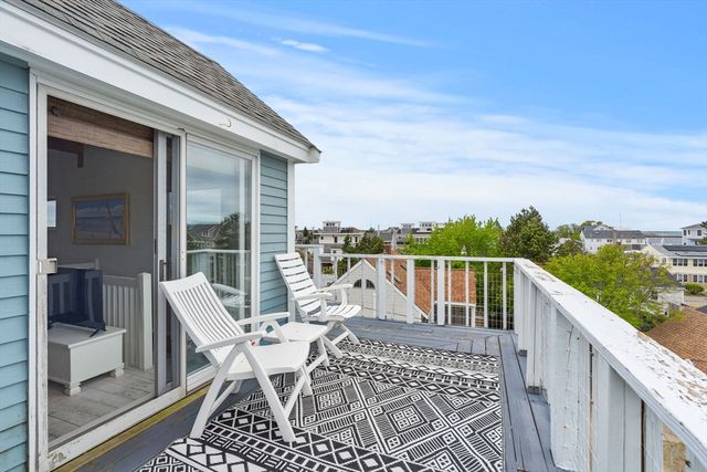 10 61st St 10, Newburyport, MA 01950