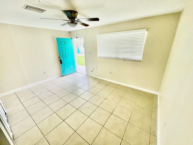 306 Johnson Avenue 7, Cape Canaveral, FL 32920