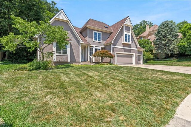 7706 N Montgall Avenue, Kansas City, MO 64119