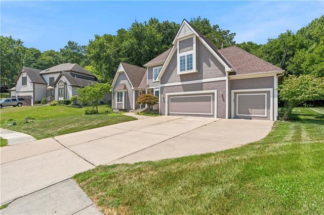 7706 N Montgall Avenue, Kansas City, MO 64119