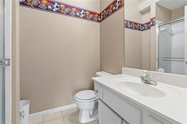 7706 N Montgall Avenue, Kansas City, MO 64119