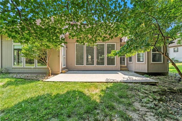 7706 N Montgall Avenue, Kansas City, MO 64119