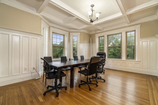 481 Boylston Street 3, Brookline, MA 02445