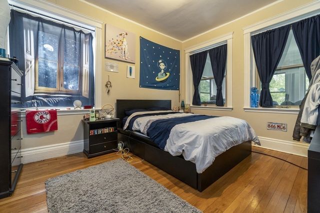 481 Boylston Street 3, Brookline, MA 02445