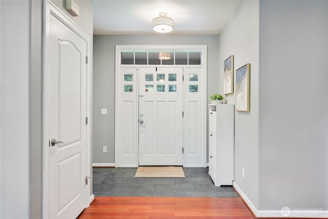 148 W Canyon View Drive, Longview, WA 98632
