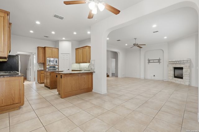 18339 Emerald Oaks, San Antonio, TX 78259