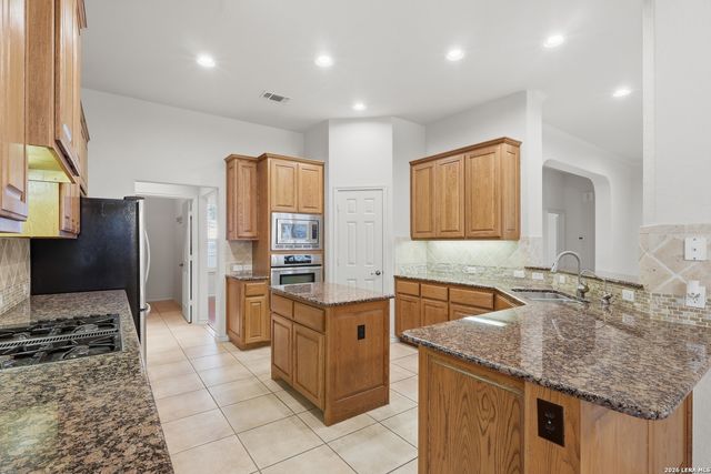 18339 Emerald Oaks, San Antonio, TX 78259