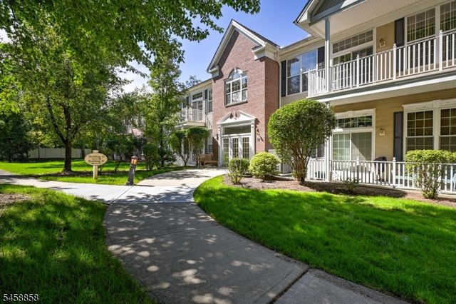 1409 Four Seasons Dr 1409, Wayne Twp., NJ 07470