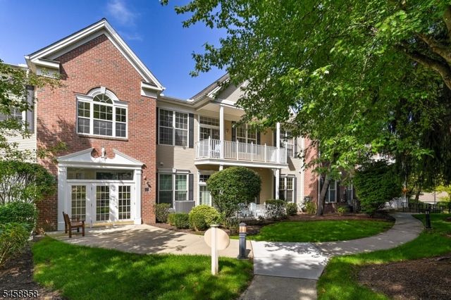 1409 Four Seasons Dr 1409, Wayne Twp., NJ 07470