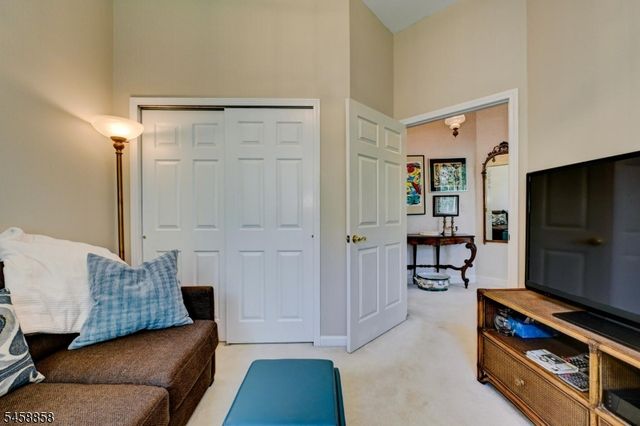 1409 Four Seasons Dr 1409, Wayne Twp., NJ 07470