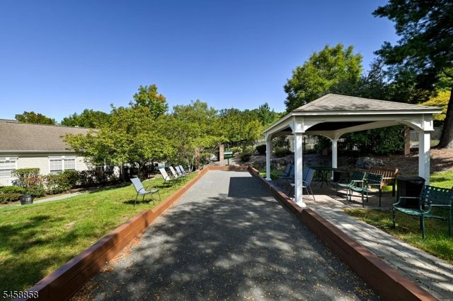 1409 Four Seasons Dr 1409, Wayne Twp., NJ 07470