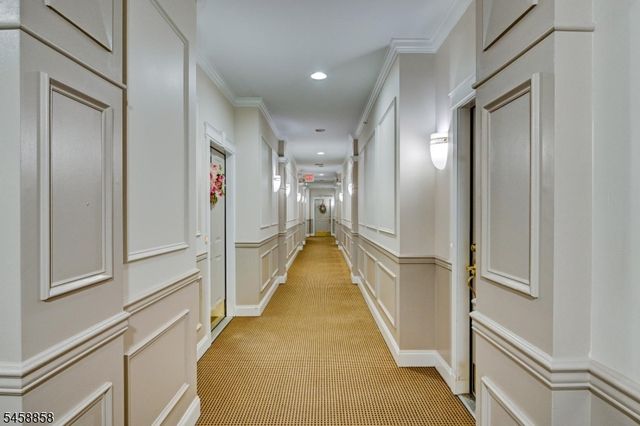 1409 Four Seasons Dr 1409, Wayne Twp., NJ 07470