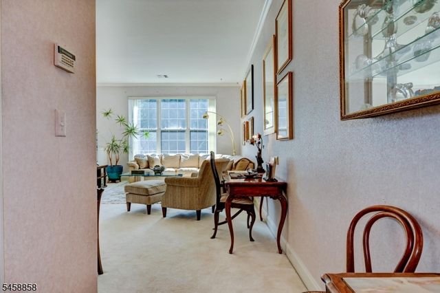 1409 Four Seasons Dr 1409, Wayne Twp., NJ 07470