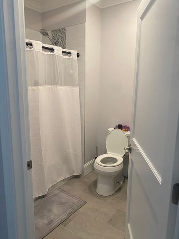519 Broadway PH8, Somerville, MA 02145