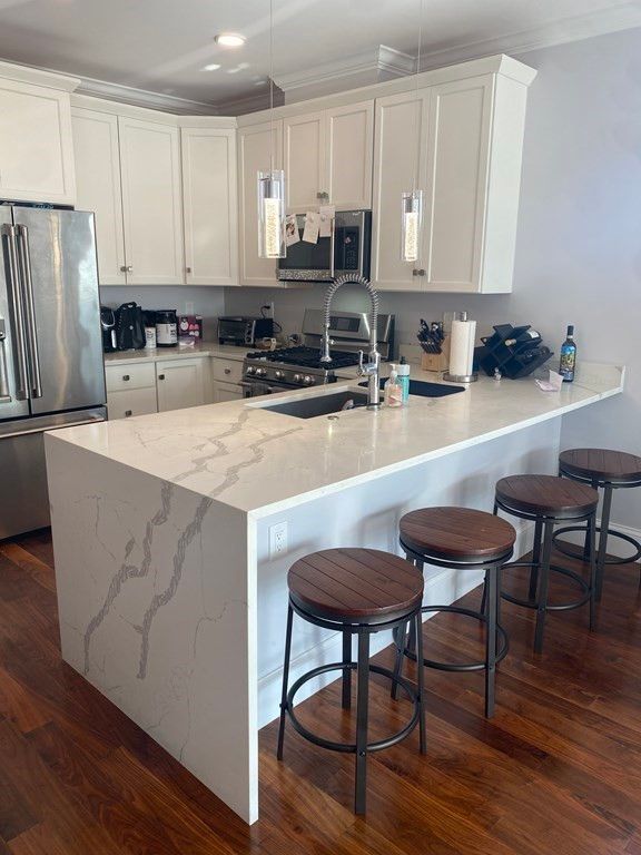 519 Broadway PH8, Somerville, MA 02145