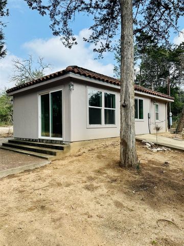 1053 Elm Crest Drive, New Ulm, TX 78950