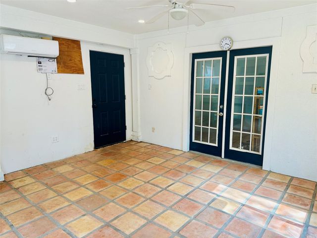 1053 Elm Crest Drive, New Ulm, TX 78950