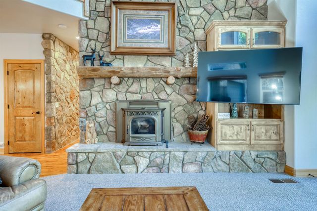 41891 Timber Ridge Road, Shaver Lake, CA 93664