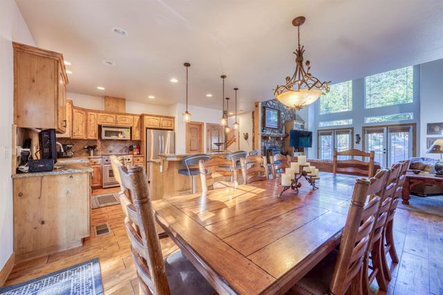41891 Timber Ridge Road, Shaver Lake, CA 93664