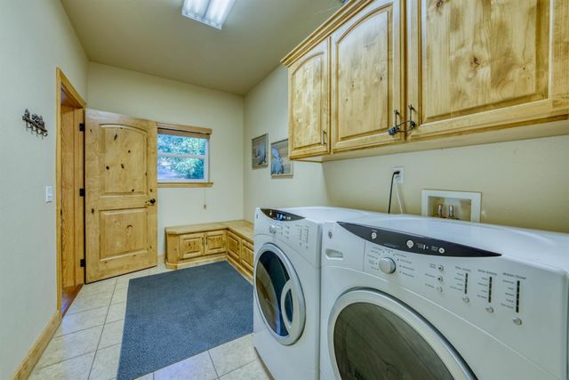 41891 Timber Ridge Road, Shaver Lake, CA 93664