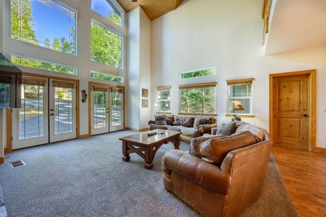 41891 Timber Ridge Road, Shaver Lake, CA 93664